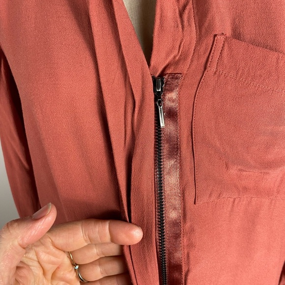 ANN TAYLOR Drapey Zipper Front Long Sleeve Dress Coral Womens Small - Picture 10 of 10